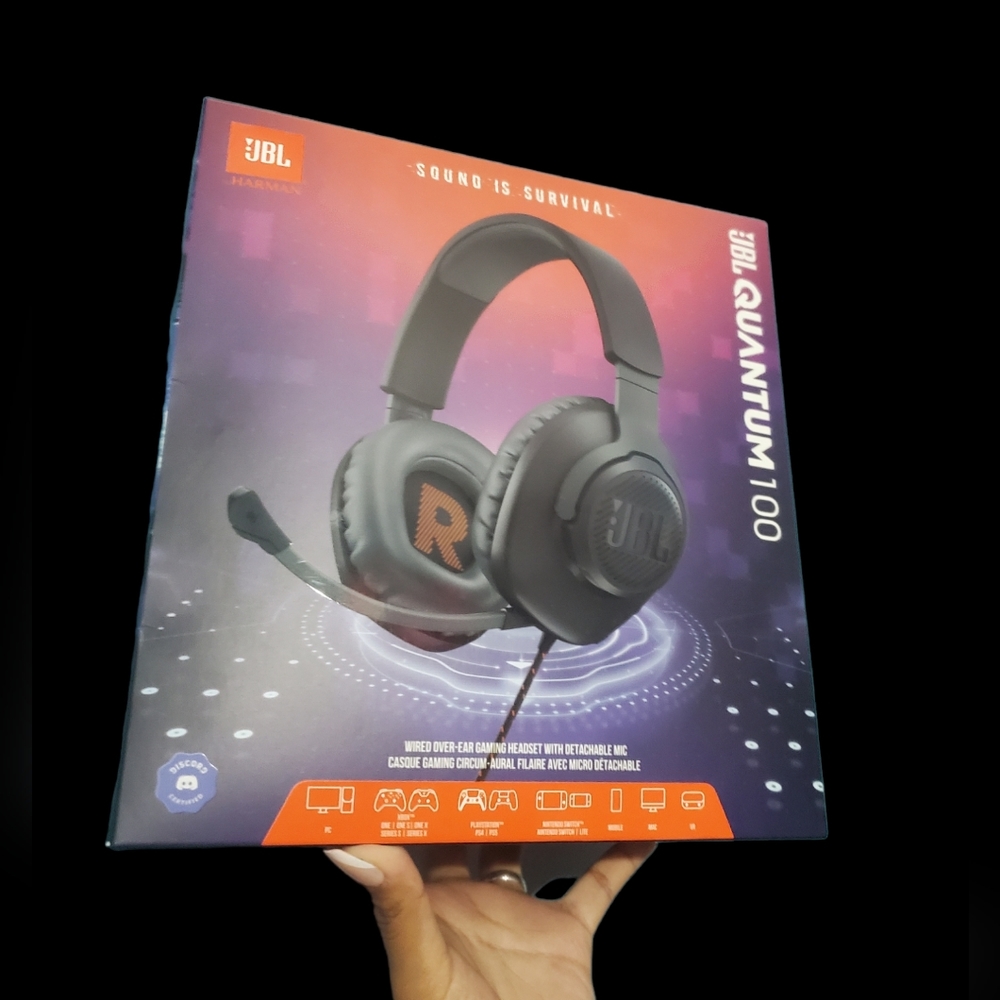 JBL headset